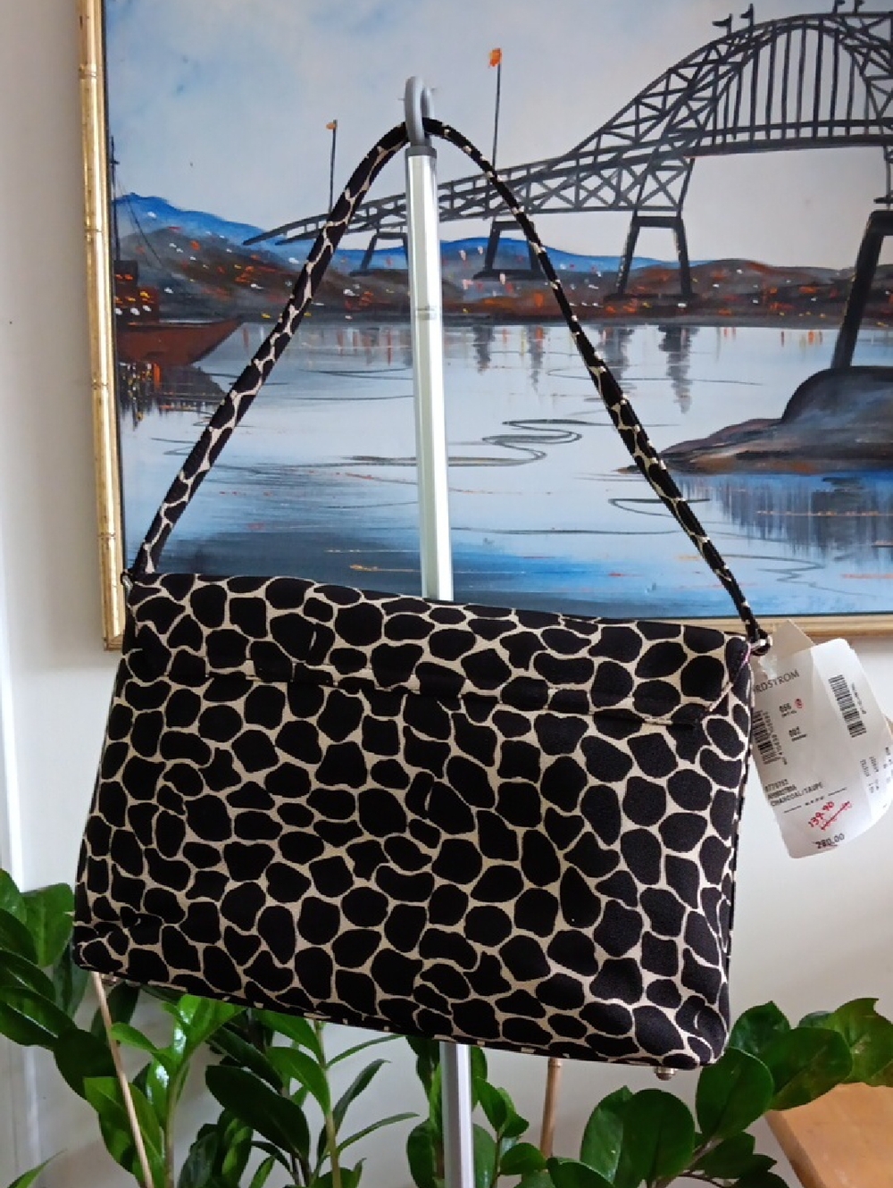 Kate spade Giraffe-Print Vimtsge Purse with Feet NWT - Picture 7 of 8